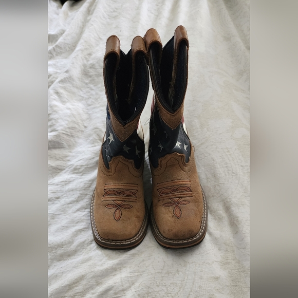 Boys boots - Picture 2 of 3